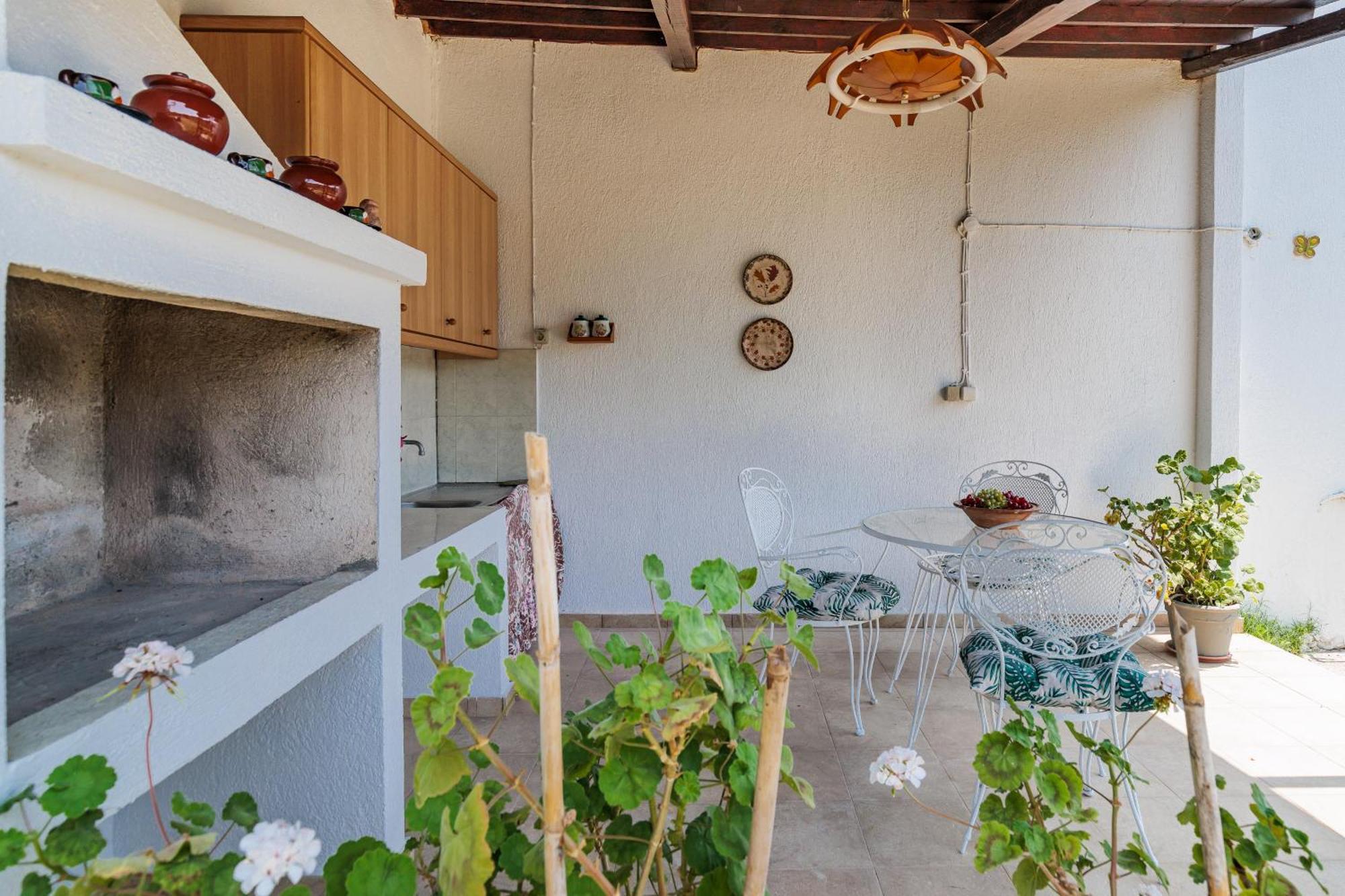 Stafylos Holiday home *