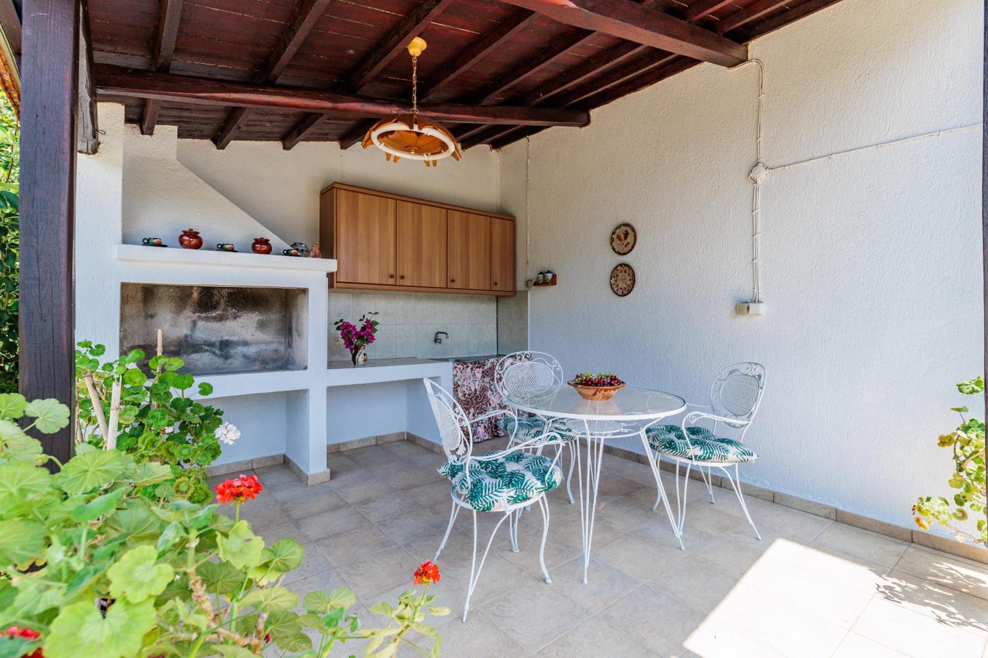 Holiday home Stafylos *
