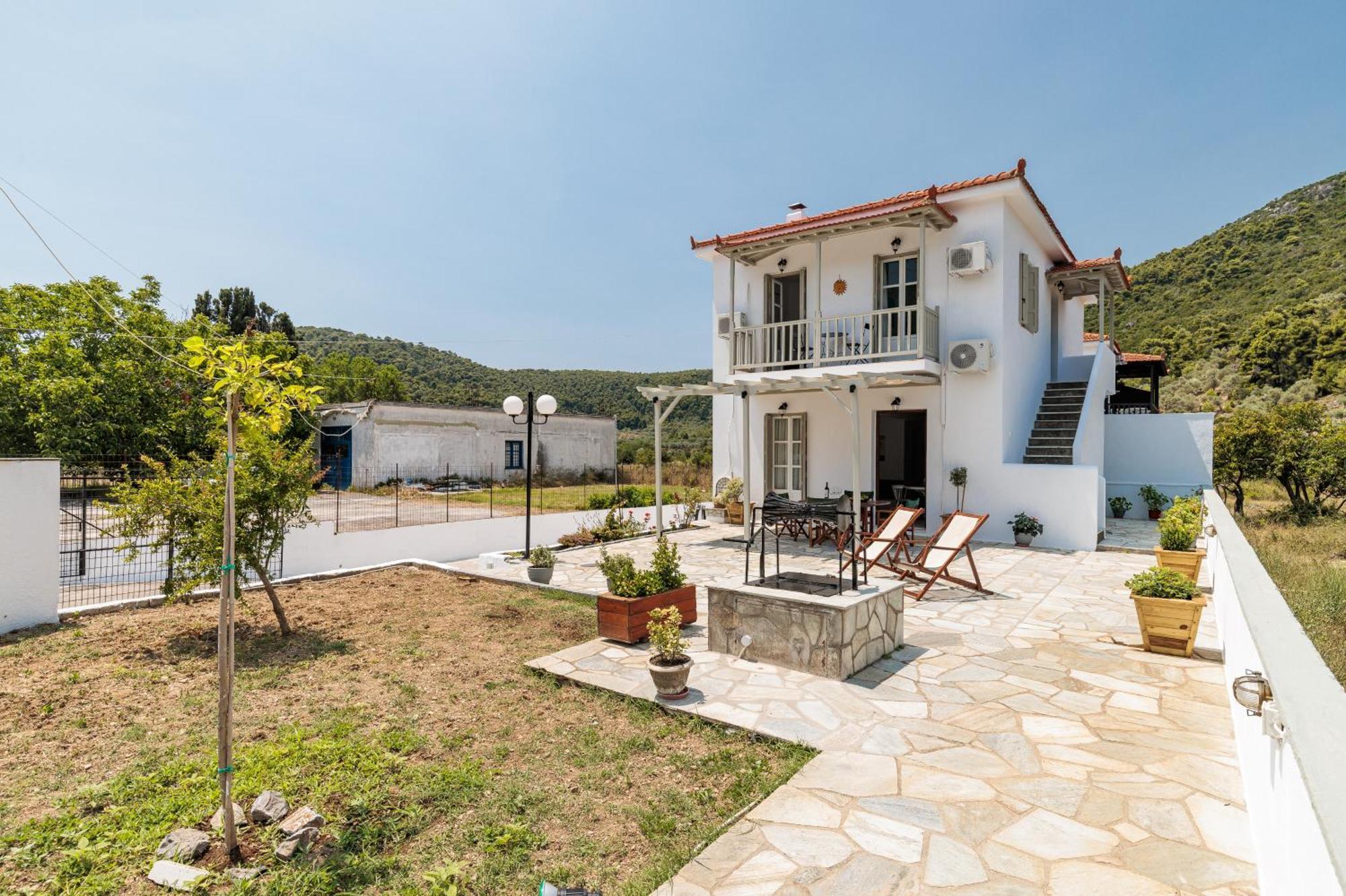Stafylos Holiday home